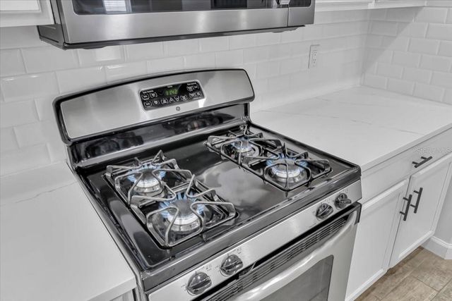 11790 FOREST PARK CIRCLE, Bradenton, FL 34211