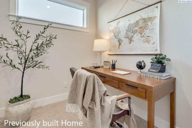 5708 Flathead Ave., Pasco, WA 99301