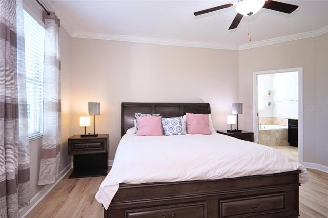 9804 IVORY DRIVE, Sun City Center, FL 33573