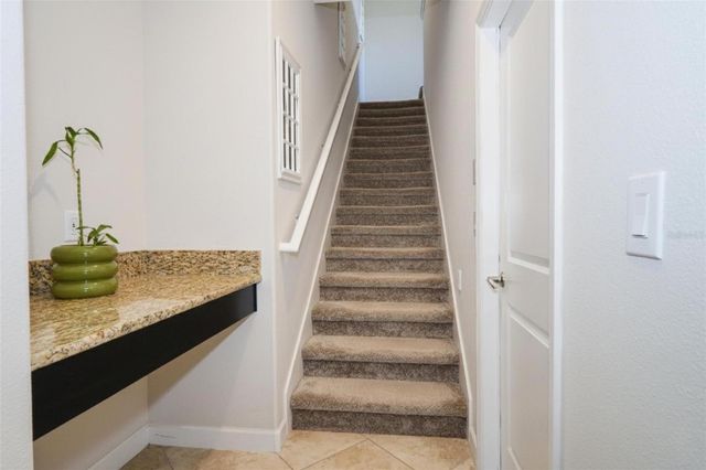 9804 IVORY DRIVE, Sun City Center, FL 33573