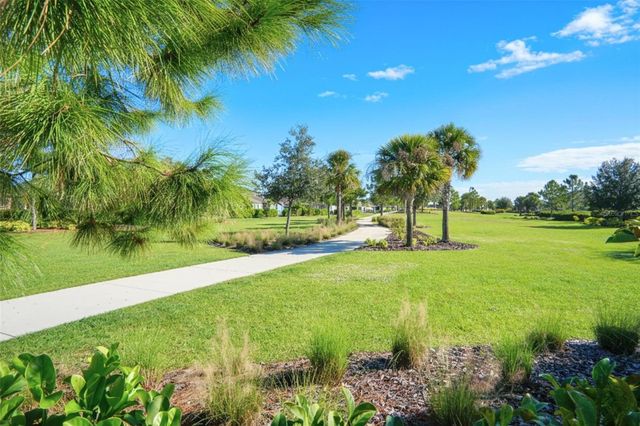 9804 IVORY DRIVE, Sun City Center, FL 33573