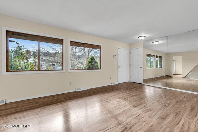 1841 2nd Avenue, Toms River, NJ 08757