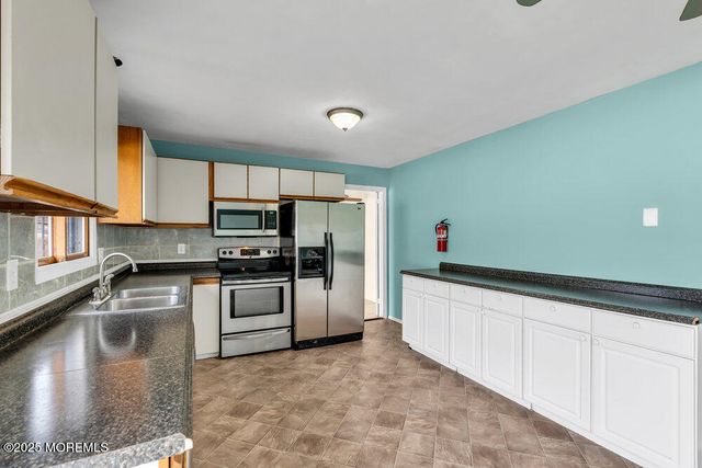 1841 2nd Avenue, Toms River, NJ 08757