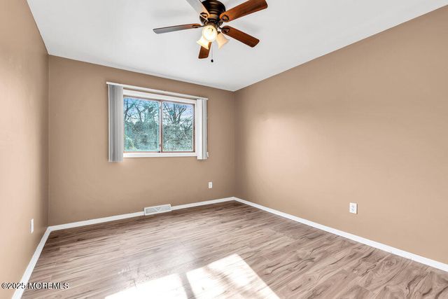 1841 2nd Avenue, Toms River, NJ 08757