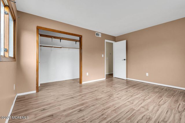 1841 2nd Avenue, Toms River, NJ 08757