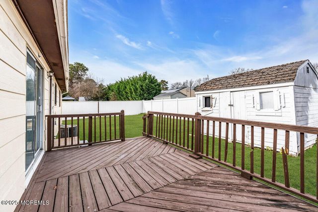 1841 2nd Avenue, Toms River, NJ 08757