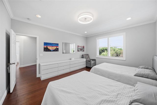 4916 SW 38th Way, Hollywood, FL 33312