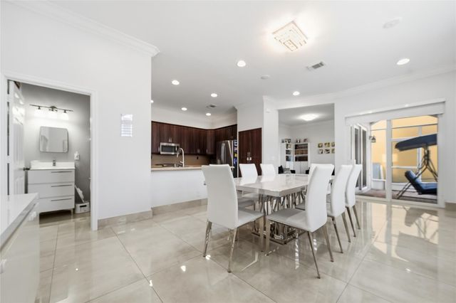 4916 SW 38th Way, Hollywood, FL 33312