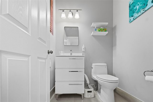 4916 SW 38th Way, Hollywood, FL 33312