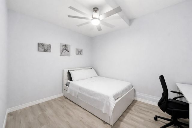 4916 SW 38th Way, Hollywood, FL 33312