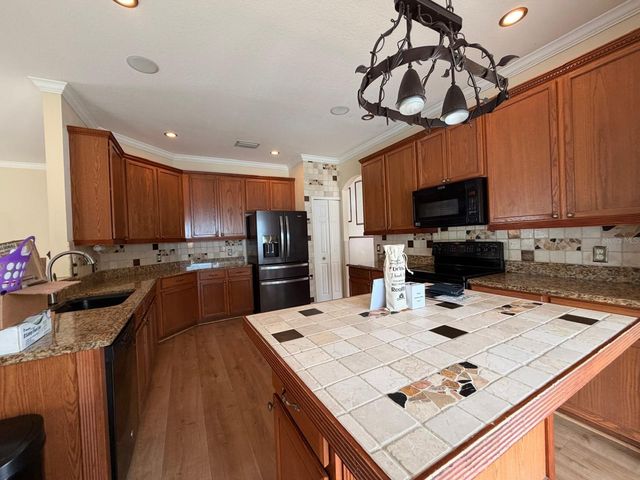 2418 HURON CIRCLE, Kissimmee, FL 34746