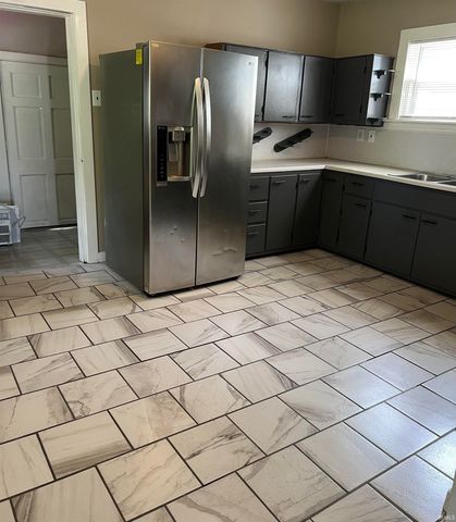 323 Brandriff Street, Fort Wayne, IN 46802