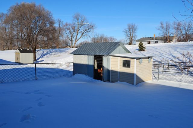 1465 Mcintosh Circle, Shakopee, MN 55379
