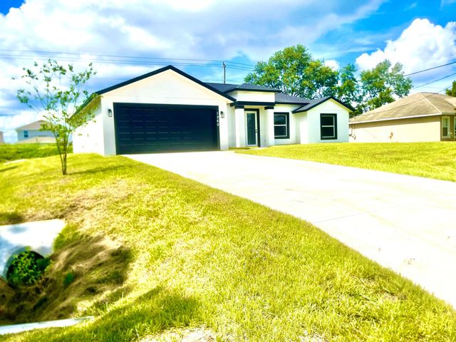 1260 Larkspur Street SE, Palm Bay, FL 32909