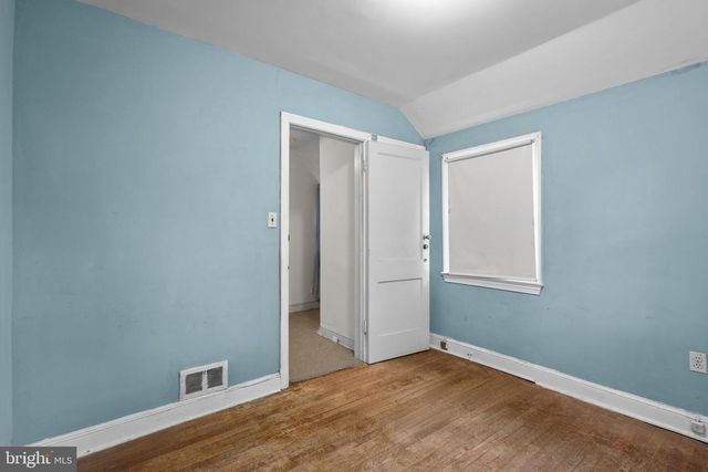 1711 GIRARD ST NE, Washington, DC 20018