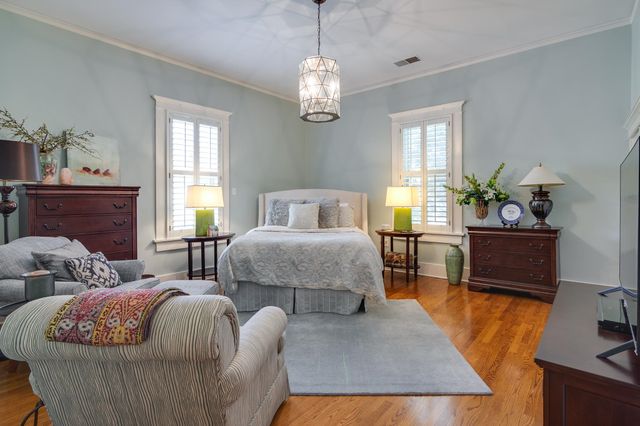 1544 VINTON AVE, Memphis, TN 38104