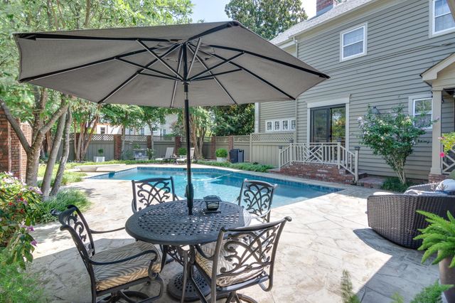 1544 VINTON AVE, Memphis, TN 38104