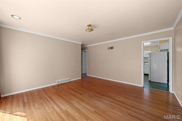 810 Carmelita Lane, Florissant, MO 63031