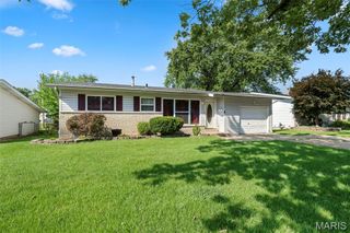 810 Carmelita Lane, Florissant, MO 63031