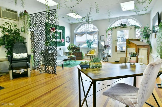 12 - 14 N Main Street, Hubbard, OH 44425