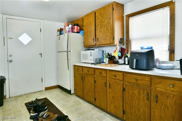 12 - 14 N Main Street, Hubbard, OH 44425