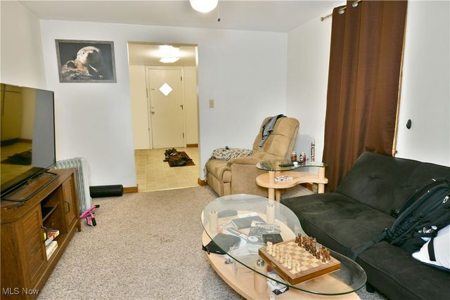 12 - 14 N Main Street, Hubbard, OH 44425