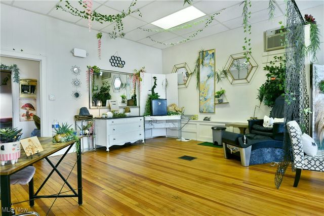 12 - 14 N Main Street, Hubbard, OH 44425