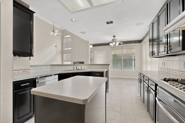4420 Rockcliff Drive, Mesquite, TX 75150