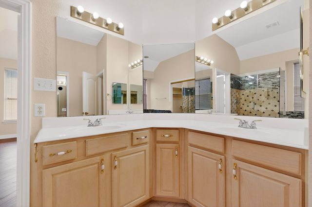 4420 Rockcliff Drive, Mesquite, TX 75150
