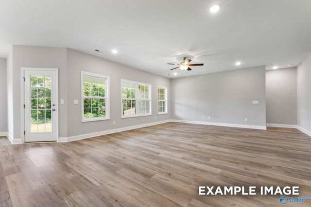 214 Hibiscus Drive, Hazel Green, AL 35750