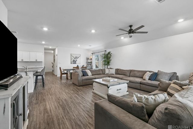 32144 Devan Trails, Denham Springs, LA 70726