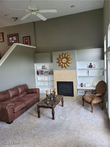 17633 Wildwood Lane 311, Cleveland, OH 44119