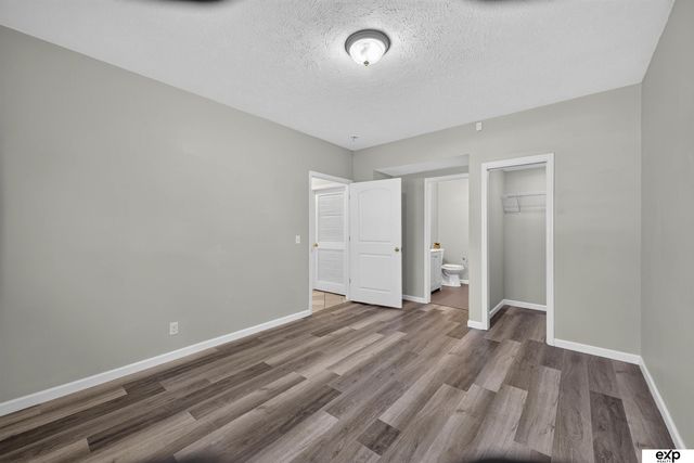 6519 S 32 Street, Omaha, NE 68107