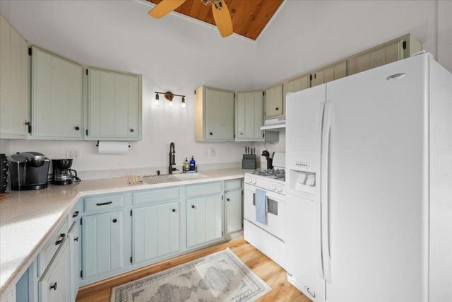 355 Mullins Drive, Big Bear, CA 92314