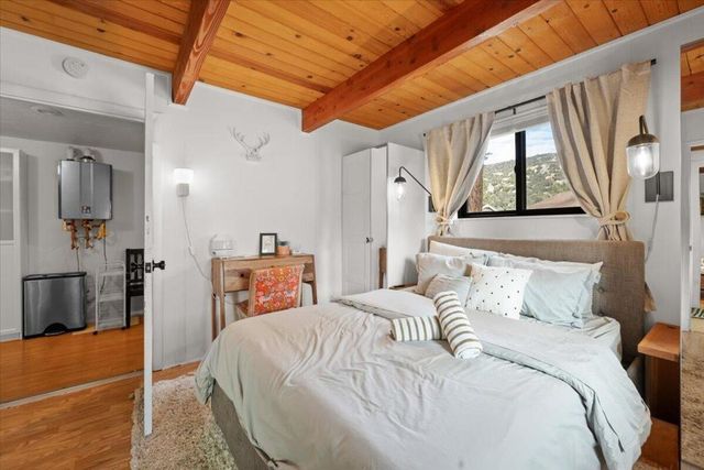 355 Mullins Drive, Big Bear, CA 92314