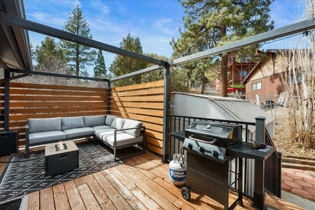 355 Mullins Drive, Big Bear, CA 92314