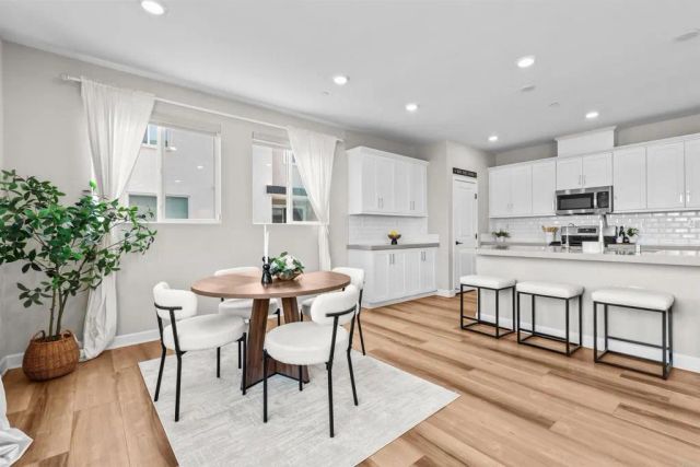 1856 Focus Dr, Chula Vista, CA 91915