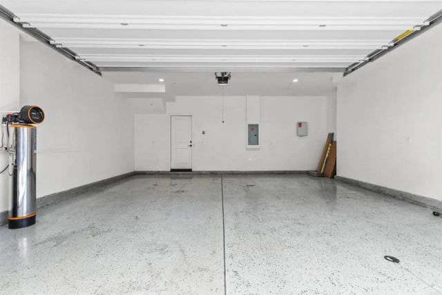 1856 Focus Dr, Chula Vista, CA 91915