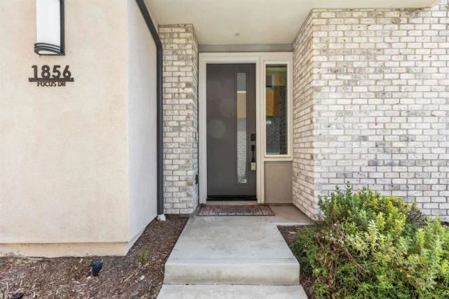 1856 Focus Dr, Chula Vista, CA 91915