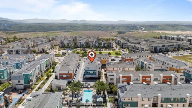 1856 Focus Dr, Chula Vista, CA 91915