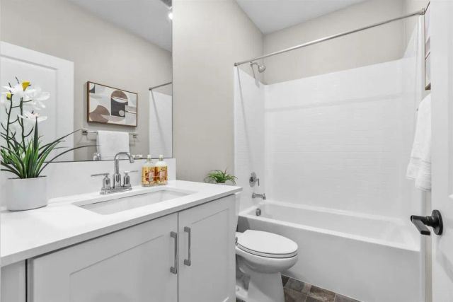 1856 Focus Dr, Chula Vista, CA 91915