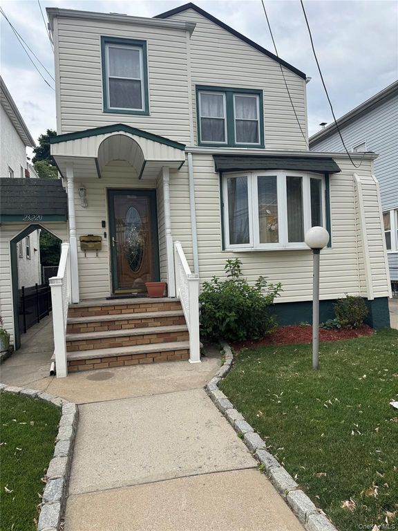 23220 Mentone Avenue, Laurelton, NY 11413