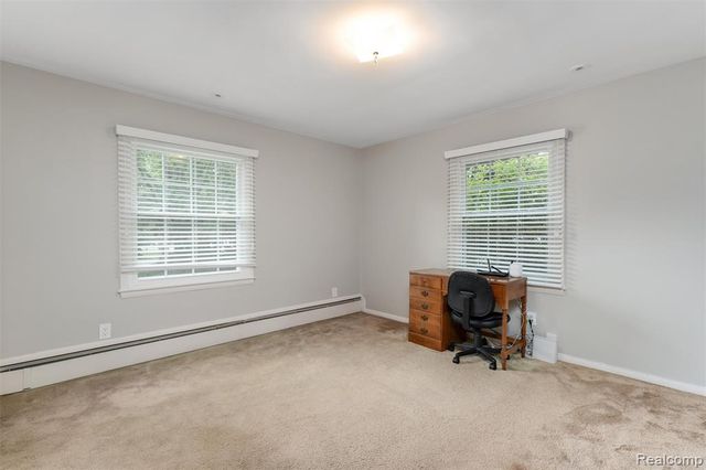 24800 N Cromwell Drive, Franklin, MI 48025
