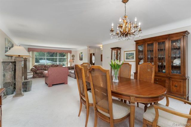 24800 N Cromwell Drive, Franklin, MI 48025