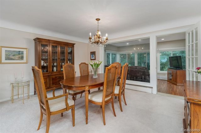 24800 N Cromwell Drive, Franklin, MI 48025