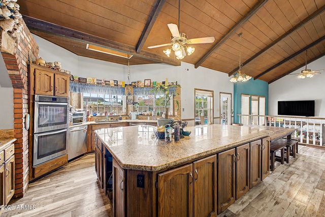 1717 E GARNET Avenue, Mesa, AZ 85204