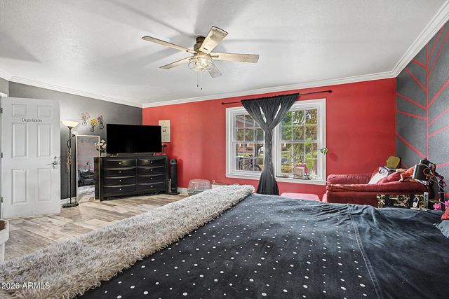 1717 E GARNET Avenue, Mesa, AZ 85204