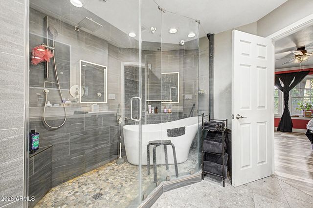1717 E GARNET Avenue, Mesa, AZ 85204