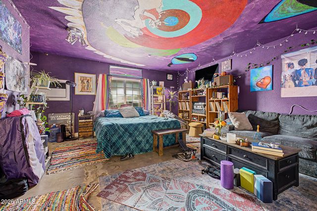 1717 E GARNET Avenue, Mesa, AZ 85204