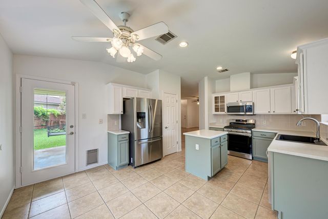 2550 Cora CV, Round Rock, TX 78664